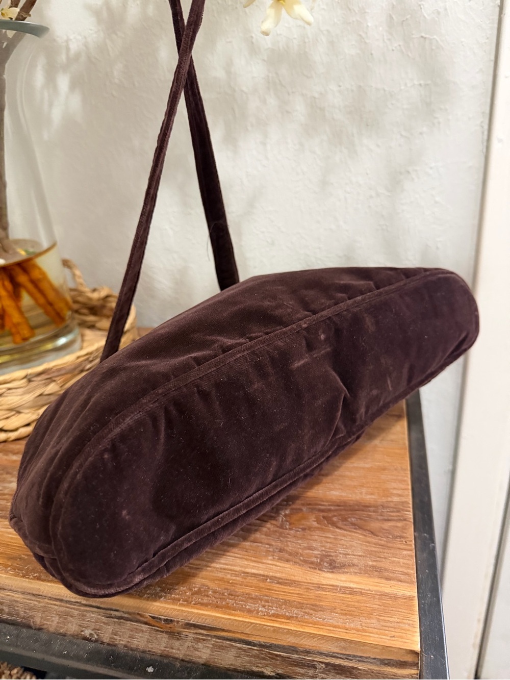 Vintage Carpet bags of America Velvet Shoulder Bag in Dark Brown - Picture 4 of 8